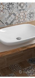 Lavabo nuovo di apppoggio