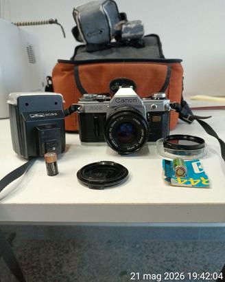 CANON AE1