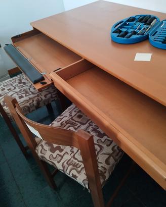 scrivania ikea