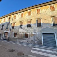 INTERO PALAZZO IDEALE PER "OPERAZIONE IMMOBILIARE