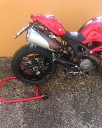 cavalletto alza moto  posteriore ducati 