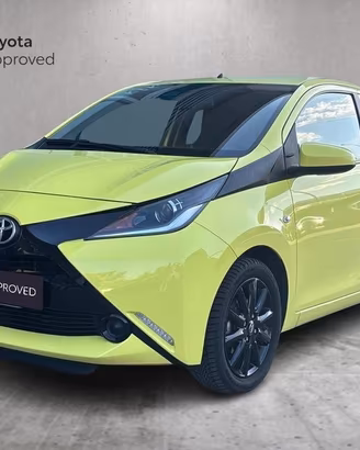 Toyota Aygo 1.0 x-play 5p