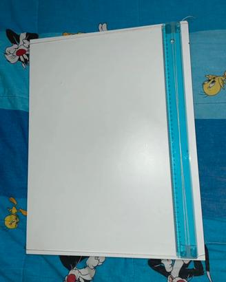 Tavola disegno professionale. ARDA