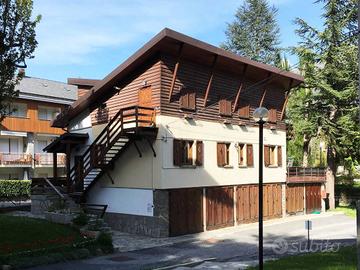 Appartamento di 125 m² con 4 locali e box auto a B