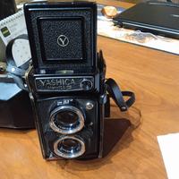 Macchina fotografica Yashica