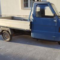 Ape 703