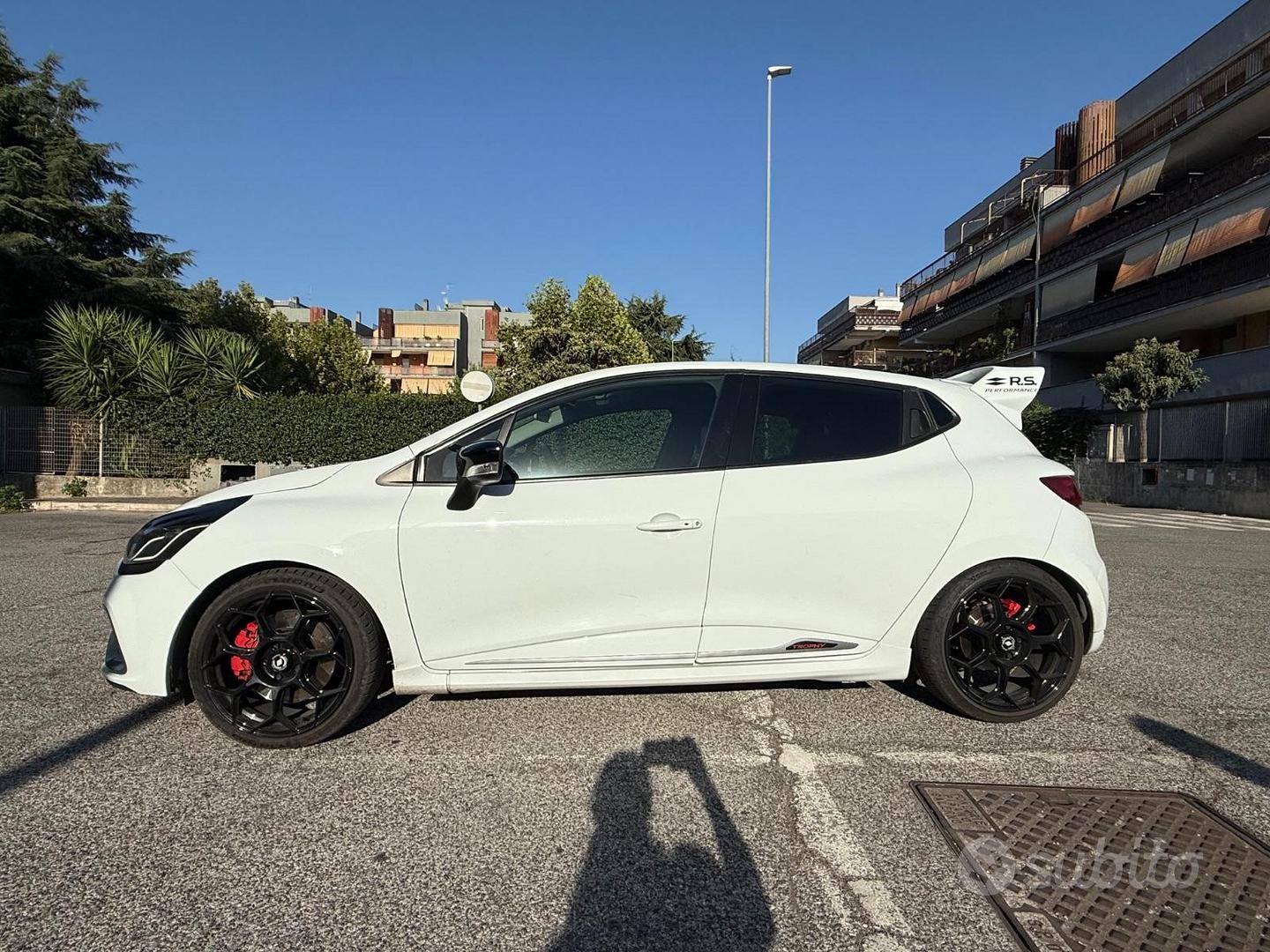 Renault Clio 2015 photo 3