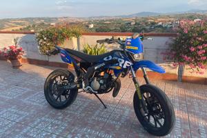 Motard 50 derbi senda