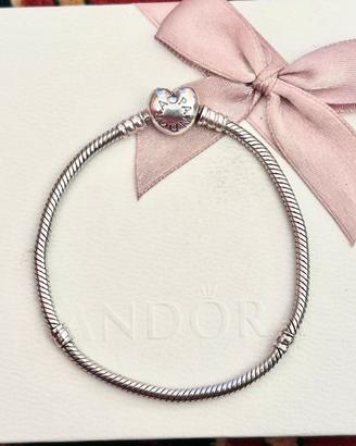 Bracciale Pandora chiusura a cuore