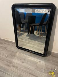 Specchio in legnp nero vintage