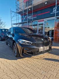 Bmw 116 116d 5p. Msport