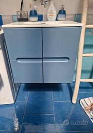 Mobile bagno con lavandino 
