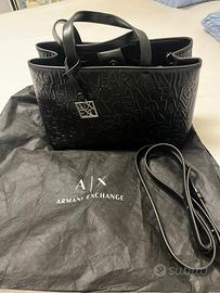 Borsa Armani