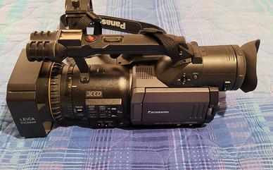 Telecamera pro mini DV Panasonic AG-DVX100 BE