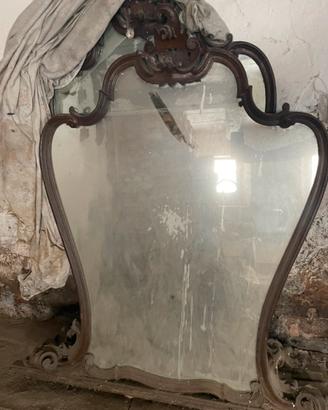 Specchio antico con cornice