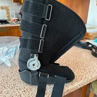 Tutore per piede post operatorio