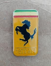 Spilla da bavero FERRARI