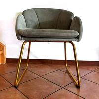 Poltrona da salotto o camera da letto