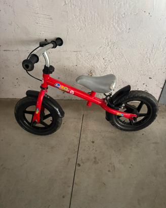 Bicicletta senza pedali