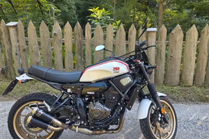 Yamaha XSR700 Xtribute 