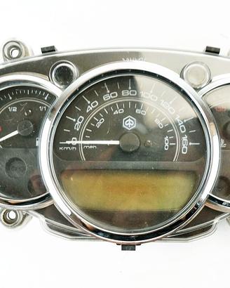 Piaggio Beverly 300 i.e. 10 16 strumentazione km