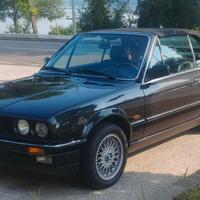 BMW E30 320i cabrio ASI restaurata
