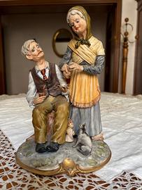 Statuetta coppia anziani Capodimonte