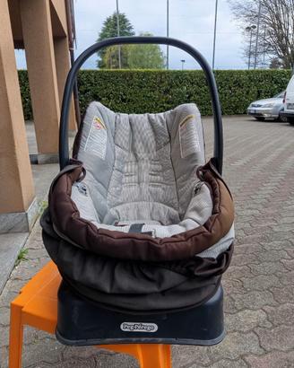OVETTO PEG PEREGO + BASE AUTO