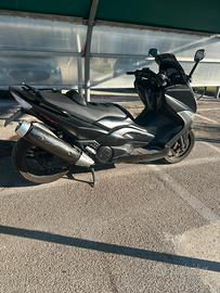 Tmax 500 anno 2008
