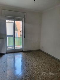 BARI centro Largo Ciaia quadrivani ristrutturato