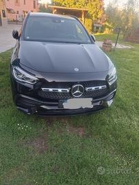 Mercedes GLA 200 Premium AMG