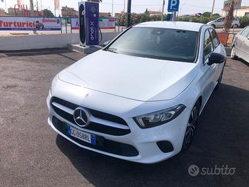 Mercedes-benz A 180 d Automatic Premium