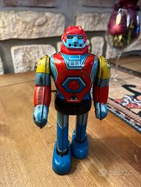 Robot vintage in latta Japan