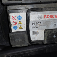 Batteria auto bosch 44ah nuova