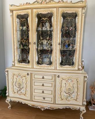 Mobili stile barocco veneziano