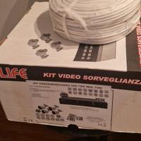 registratore con 4 telecamere con cavo