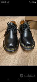 scarpe uomo Dr Martens 43 (vestono come un 42)