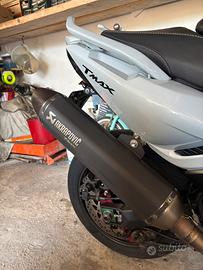 Akrapovic tmax