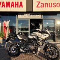 Yamaha Tracer 7 in promozione GYTR DECAL