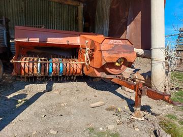 Pressa per balle quadrate