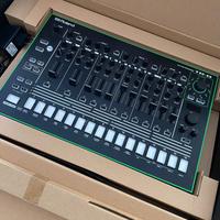 Roland tr-8