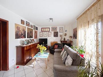 3 LOCALI A CASCINA