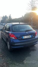 Peugeot  207 1.4 gpl neopatentati
