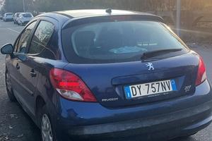 Peugeot  207 1.4 gpl neopatentati