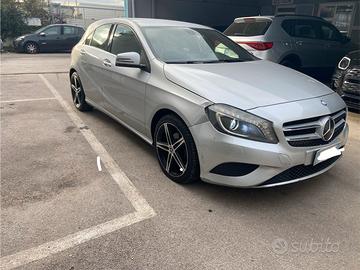 MERCEDES A 180 CDI