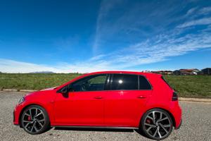 Volkswagen Golf GTI 2.0 TSI Performance 245cv DSG