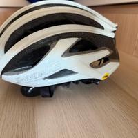 Casco S works Prevail