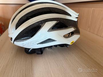 Casco S works Prevail