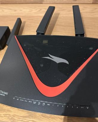 Netgear XR700
