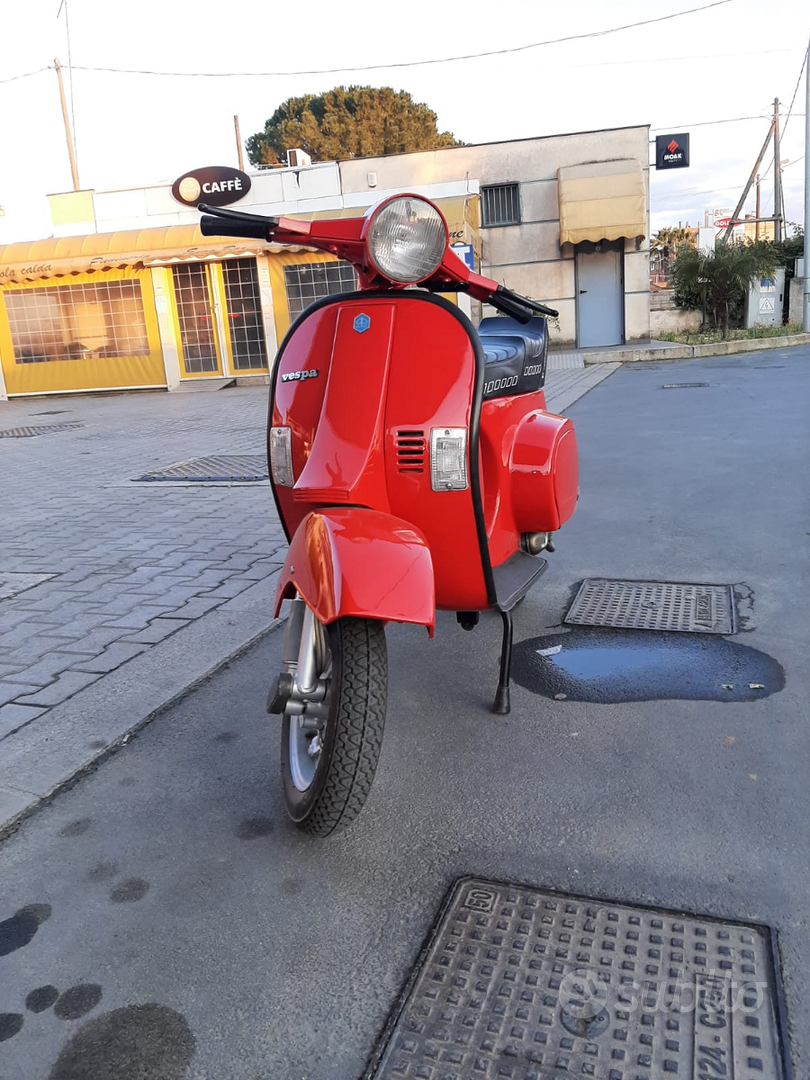 Max Meyer Vespa 50 Special Rosso Corsa Max Meyer Vespa 50 Special